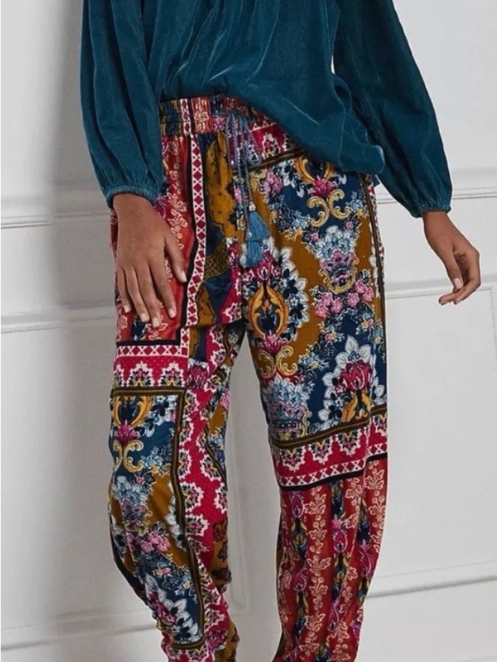 NWT BY ANTHROPOLOGIE MULTI COLOR BOHO PRINT HAREM PANTS SIZE S - Picture 13 of 15